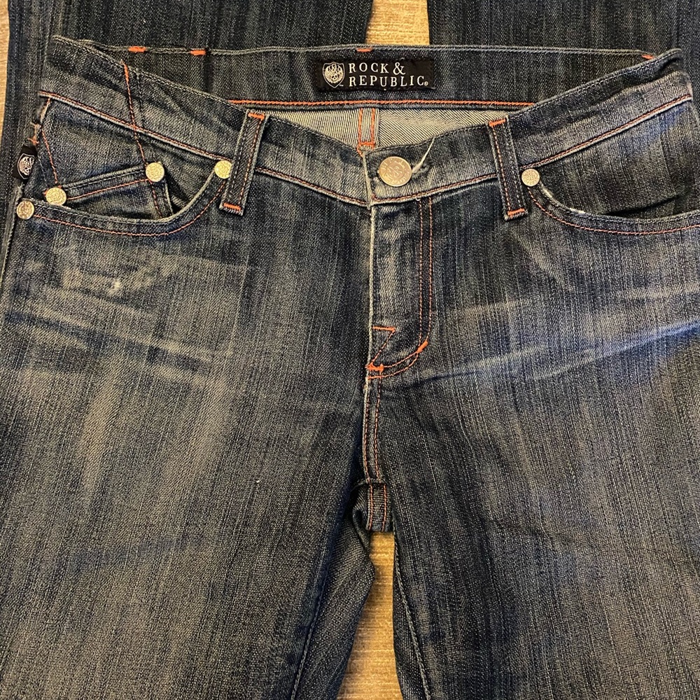Rock & Republic light wash flair jeans size 27 - Picture 4 of 5